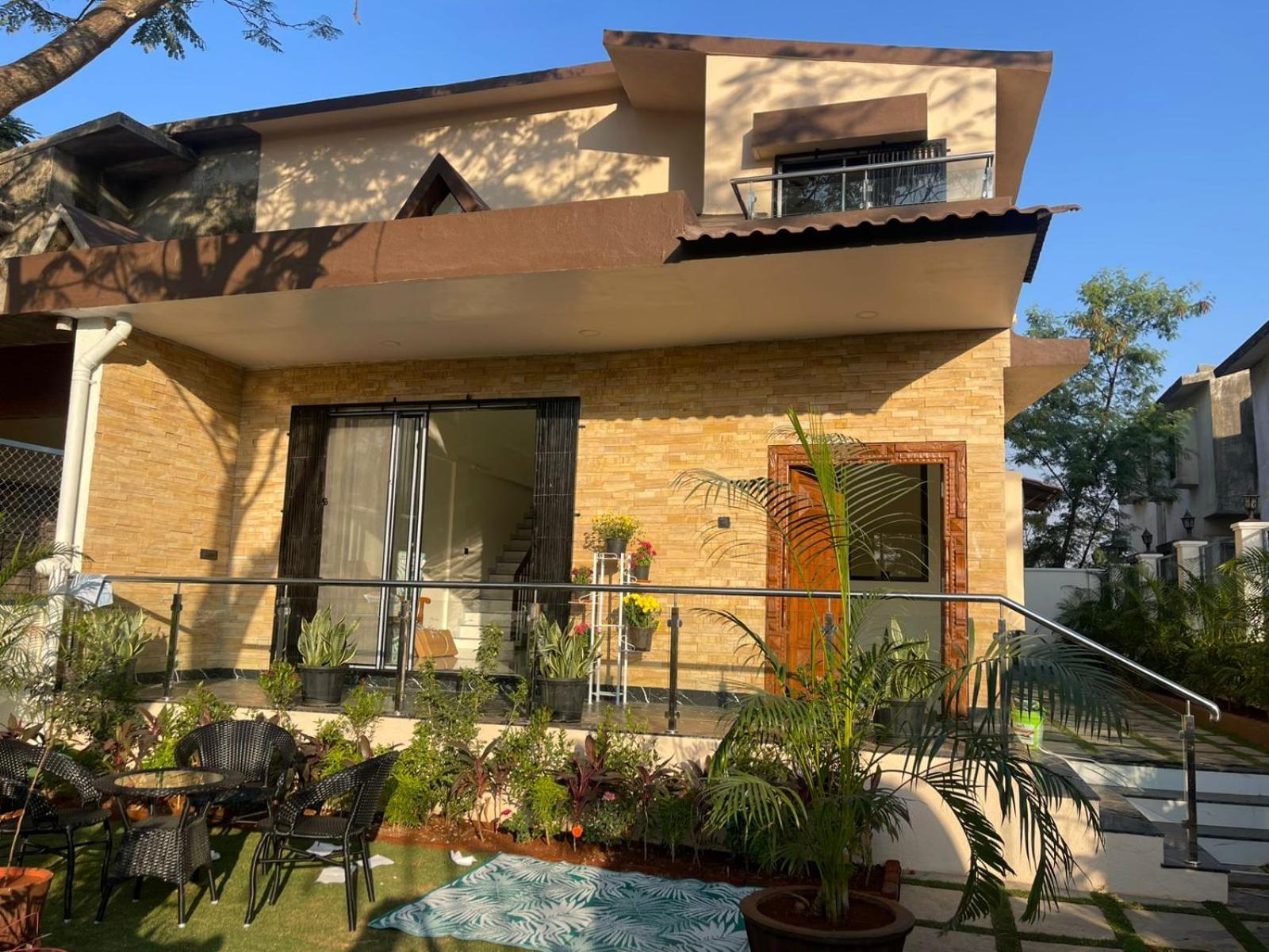 לונבלה Lavish Villa - 3 Bhk Pool With Lawn מראה חיצוני תמונה