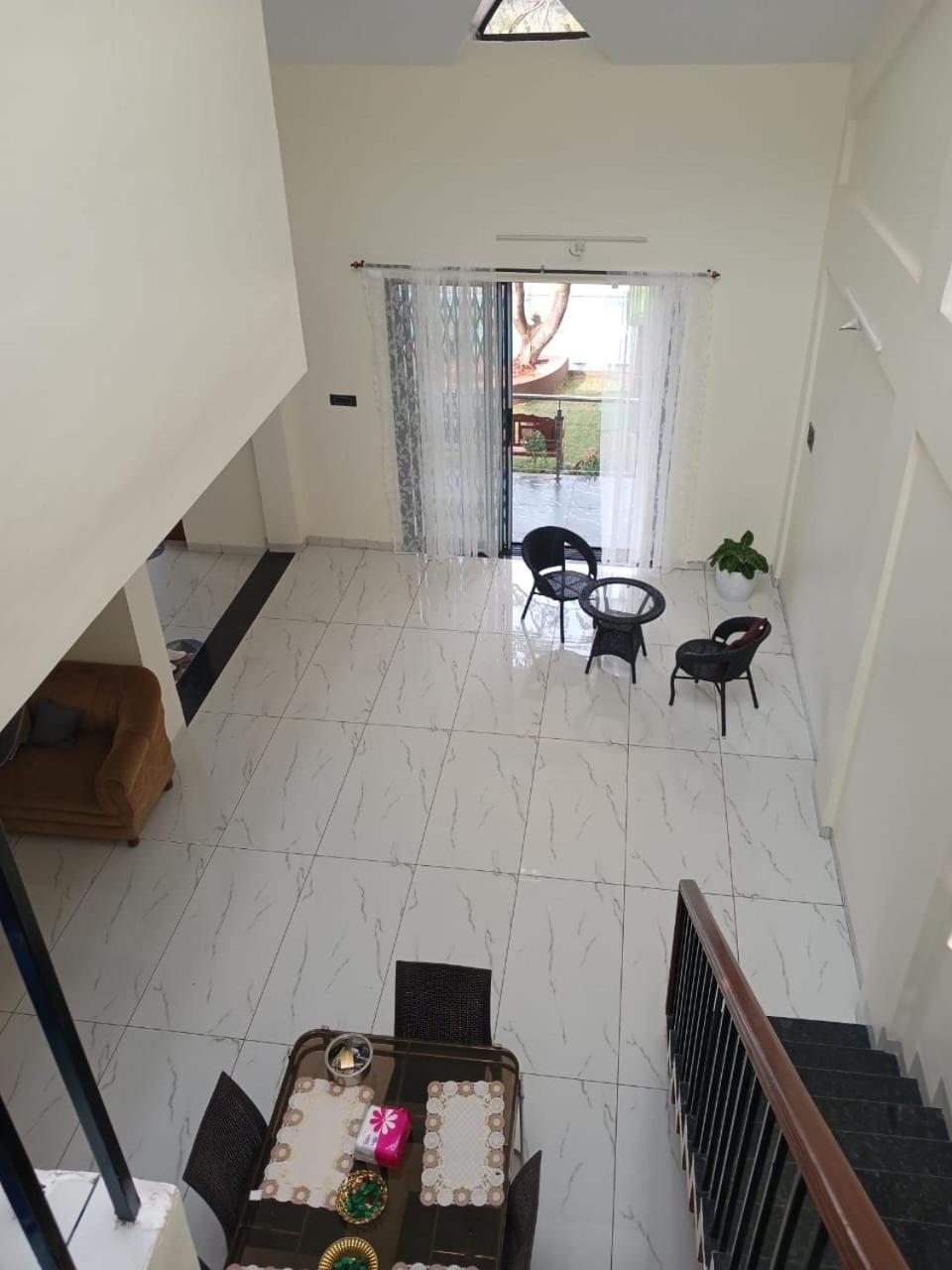 לונבלה Lavish Villa - 3 Bhk Pool With Lawn מראה חיצוני תמונה